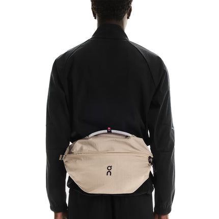 ON Sling Pack 9L Sand/Black