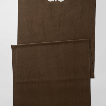 alo Men's Grounded No-Slip Mat Towel - Espresso