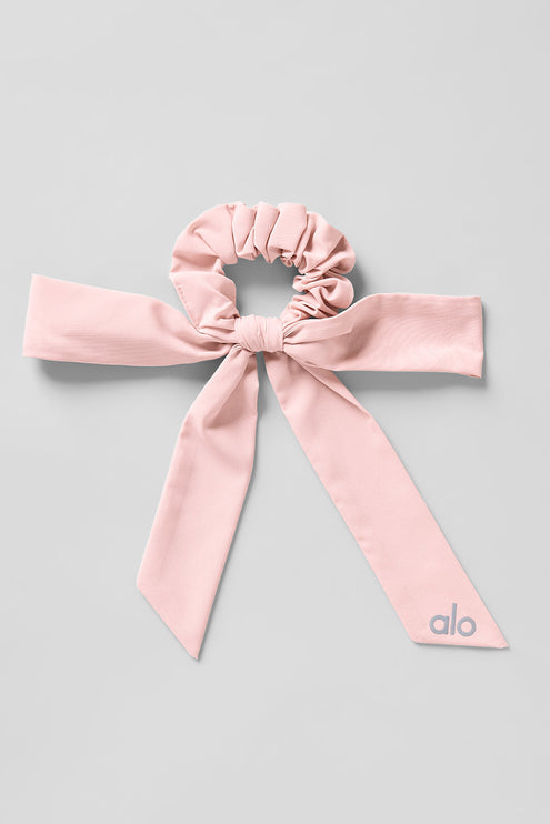 alo Women's Love Knots Tie Scrunchie - Pink Quartz