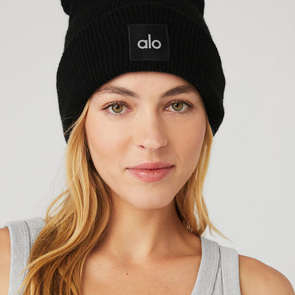 alo Women's Everyday Beanie - Black