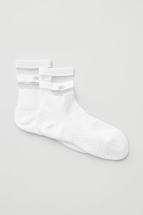 alo Women's Women's Pulse Grip Sock - White