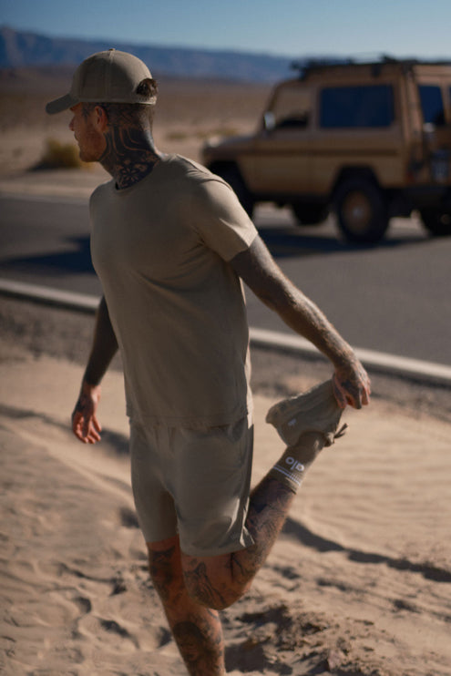 alo Shoes Alo Runner - Gravel