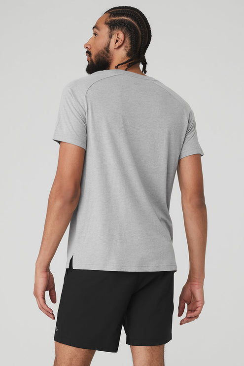 alo Men's Triumph Raglan Tee - Athletic Heather Grey