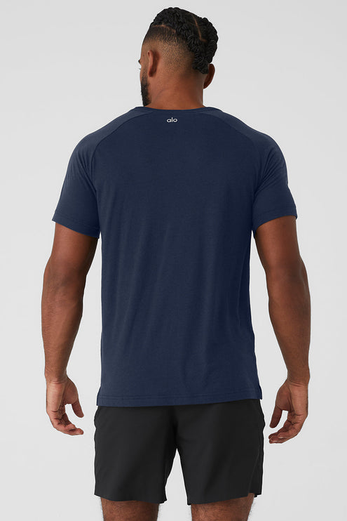 alo Men's Triumph Raglan Tee - Navy