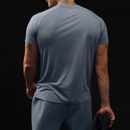 alo Men's Triumph Raglan Tee - Steel Grey