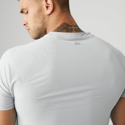 alo Men's Idol Performance Tee - Titanium