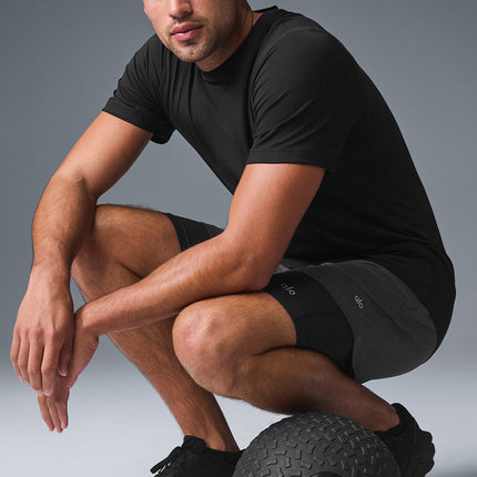 alo Men's Conquer Reform Crewneck Short Sleeve - Black