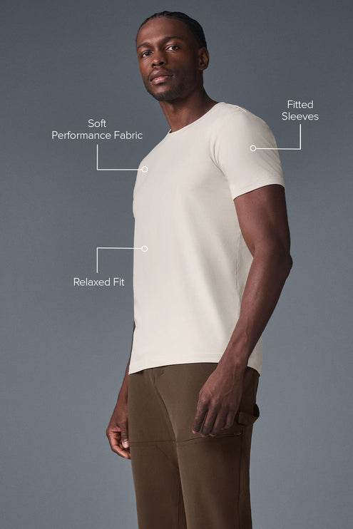 alo Men's Conquer Reform Crewneck Short Sleeve - Bone