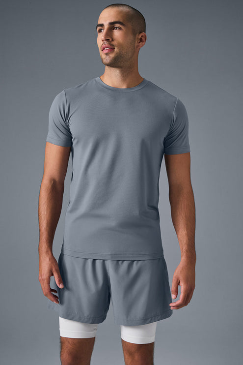 alo Men's Conquer Reform Crewneck Short Sleeve - Steel Grey