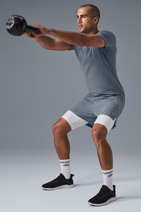 alo Men's Conquer Reform Crewneck Short Sleeve - Steel Grey