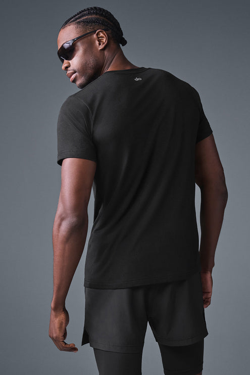 alo Men's Triumph Tee - Black