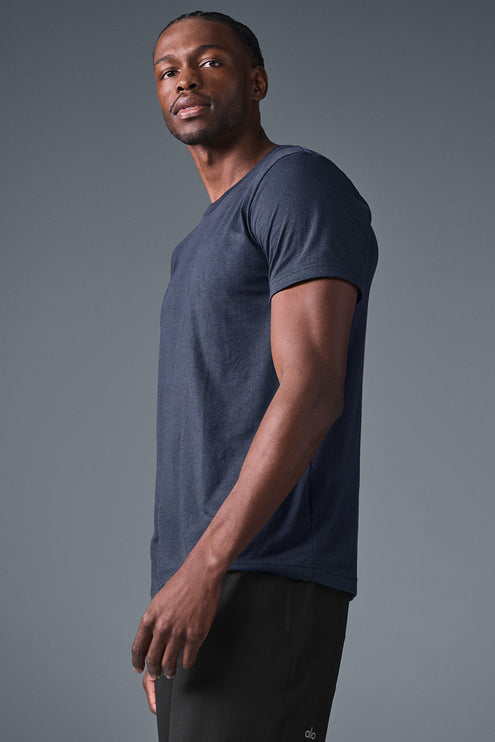 alo Men's Triumph Tee - Navy