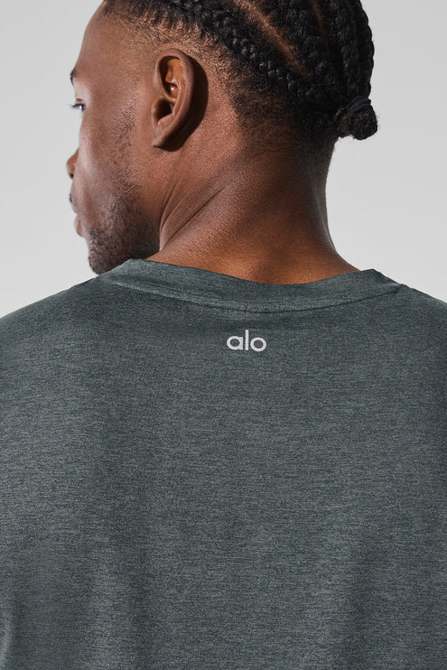 alo Men's Conquer Muscle Tank - Charcoal Green Heather