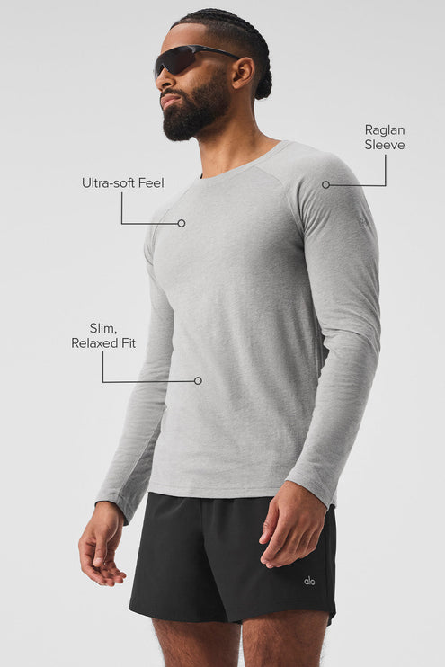 alo Men's Triumph Long Sleeve Tee - Athletic Heather Grey