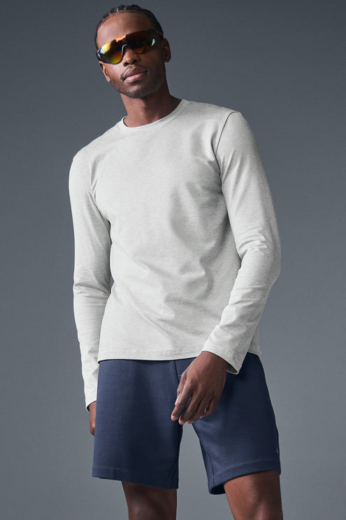 alo Men's Conquer Reform Crewneck Long Sleeve - Athletic Heather Grey