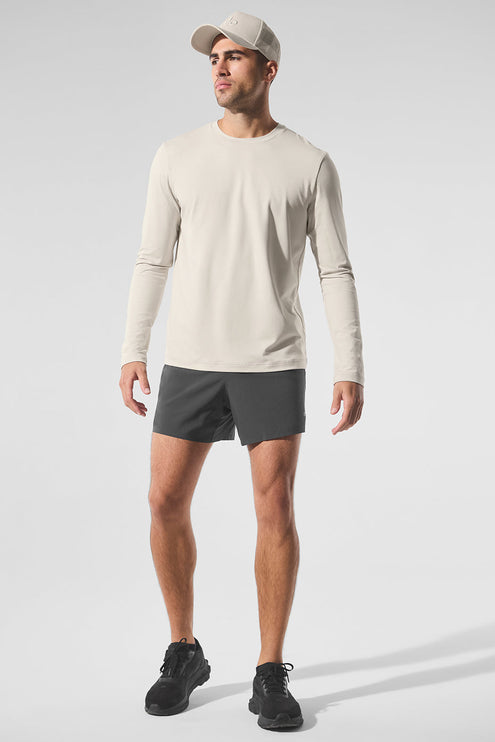 alo Men's Conquer Reform Crewneck Long Sleeve - Bone