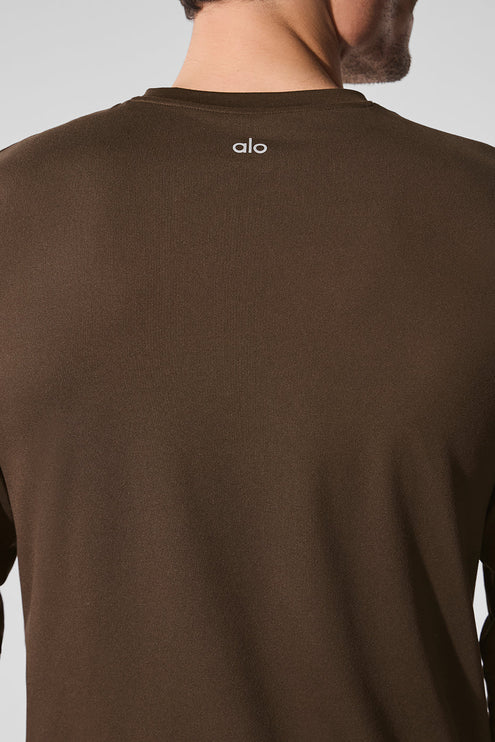 alo Men's Conquer Reform Crewneck Long Sleeve - Espresso