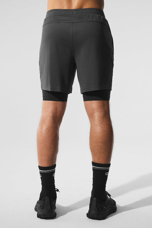 alo Men's Conquer React 2-In-1 Performance Short - Anthracite/Black