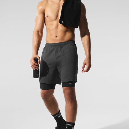 alo Men's Conquer React 2-In-1 Performance Short - Anthracite/Black