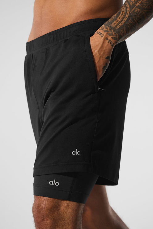 alo Men's Conquer React 2-In-1 Performance Short - Black/Black