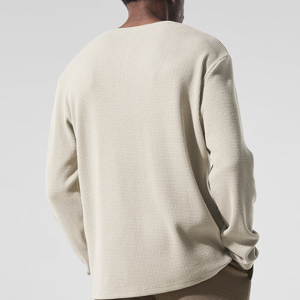 alo Men's Elevate Waffle Long Sleeve Crew - Bone