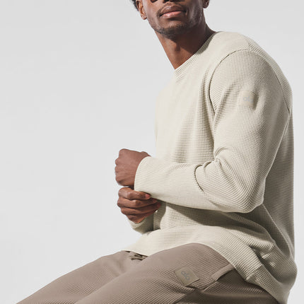 alo Men's Elevate Waffle Long Sleeve Crew - Bone