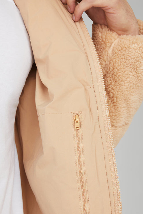 alo Men's Sherpa Stage Puffer - Camel