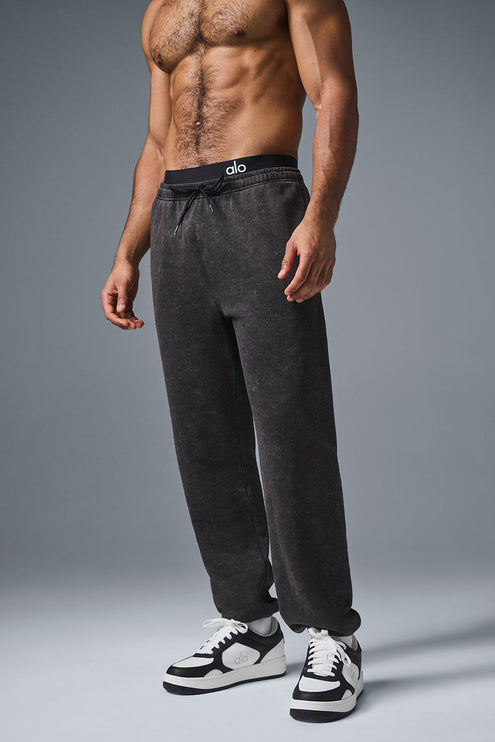 alo Men's Chill Vintage Wash Sweatpant - Black Wash