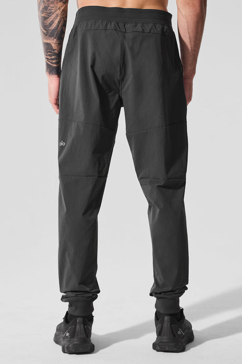 alo Men's Co-Op Pant - Anthracite