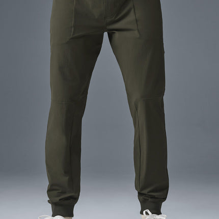 alo Men's Co-Op Pant - Stealth Green