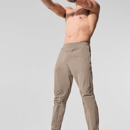 alo Men's Co-Op Pant - Gravel