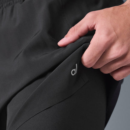 alo Men's 5" Adapt Running Short - Black