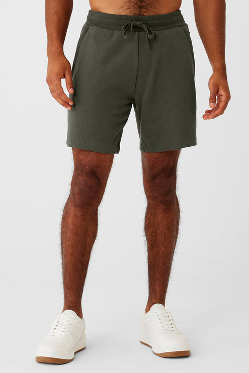 alo Men's Chill Short - Stealth Green