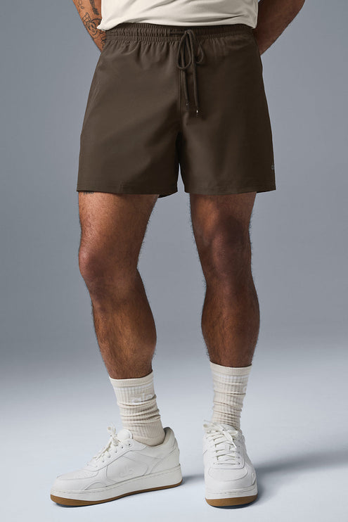 alo Men's 7" Circuit Short - Espresso