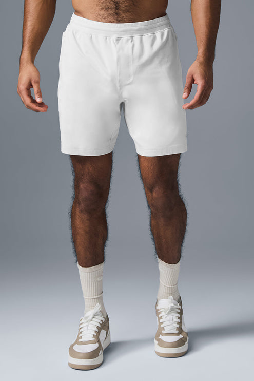 alo Men's 7" Conquer React Performance Short - White