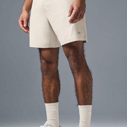 alo Men's 7" Conquer React Performance Short - Bone