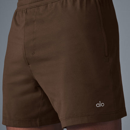 alo Men's 7" Conquer React Performance Short - Espresso