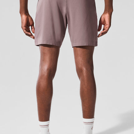 alo Men's 7" Conquer React Performance Short - Mushroom