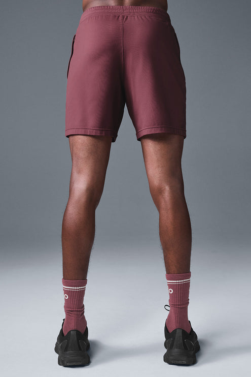 alo Men's 7" Conquer React Performance Short - Burgundy Truffle
