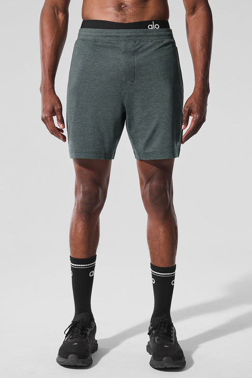 alo Men's 7" Conquer React Performance Short - Charcoal Green Heather