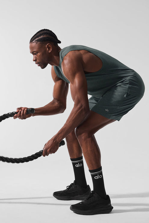 alo Men's 7" Conquer React Performance Short - Charcoal Green Heather