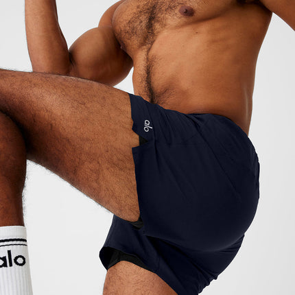 alo Men's 5" Adapt Running Short - Navy