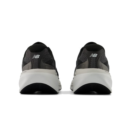 New Balance Women's Fresh Foam X 860v15 Black with White W8604NE