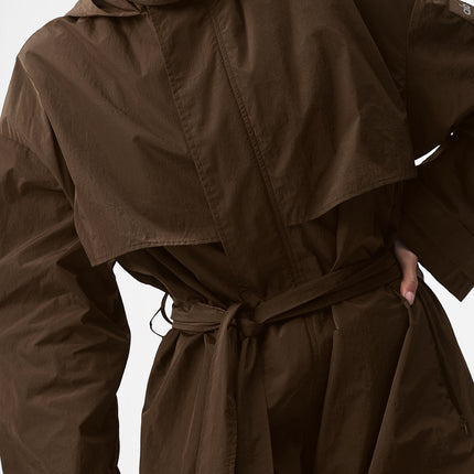 alo Women's Crinkle On The Move Trench Espresso