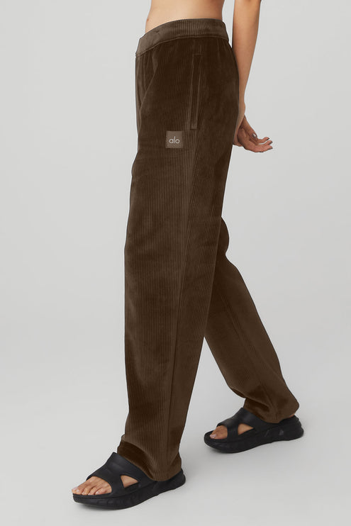 alo Women's Velour Baller Pant - Espresso