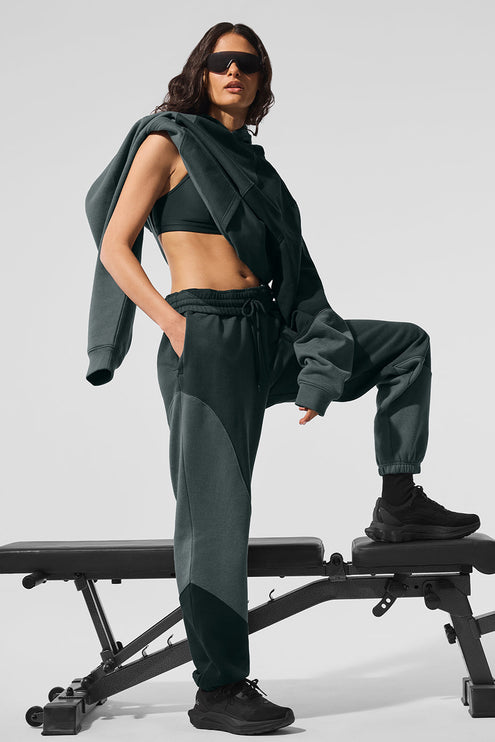 alo Women's Make Waves Sweatpant - Charcoal Green Tonal