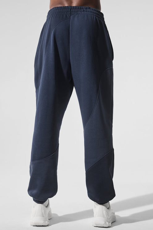 alo Men's Make Waves Sweatpant - Navy Tonal