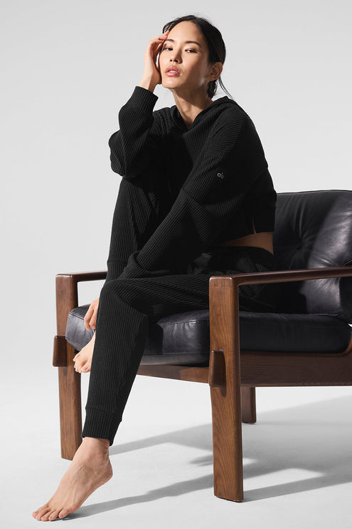 alo Women's Muse Hoodie - Black