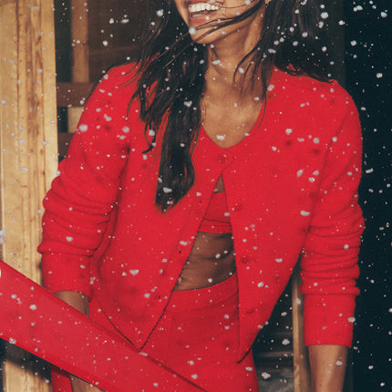 alo Women's Snuggle Up Sweater Cropped Cardigan Bright Red