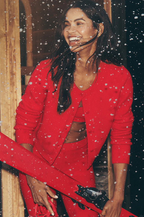 alo Women's Snuggle Up Sweater Cropped Cardigan Bright Red